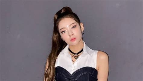 Lia (ITZY) - Bio, Profile, Facts, Age, Height, Boyfriend, Ideal Type