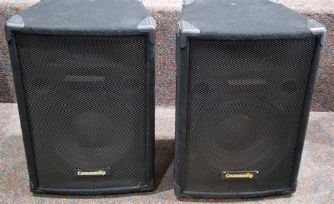 Community MVP25 Two-Way Trapezoidal Speakers – USED PAIR | Mega Music Store