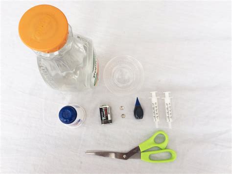 Splitting Water the Easy Way : 5 Steps (with Pictures) - Instructables