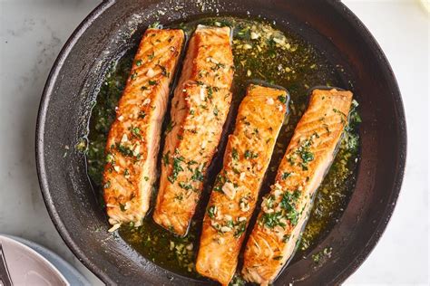 How To Cook Salmon On A Stove Top - Recipes.net