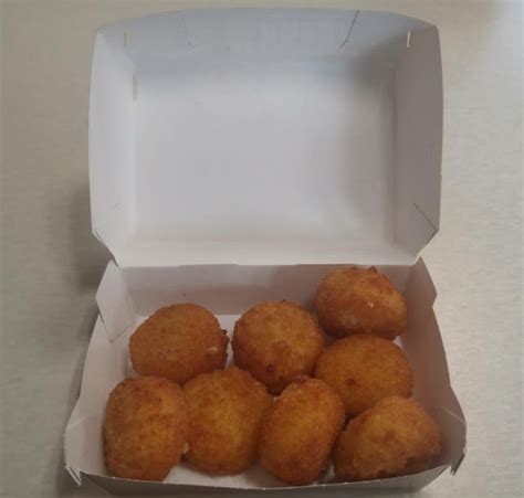 Frugal Sew Beauty Foodie: Burger King - Cheesy Tots - Review