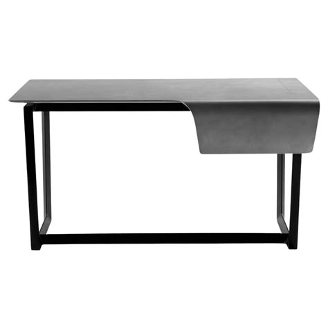 Fred Desk Top in Saddle Extra Leather Cammello For Sale at 1stDibs