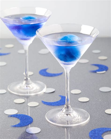 Blue moon cocktail – Artofit