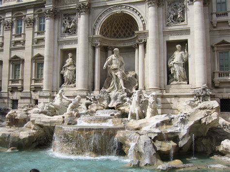 EUROPEON ADVENTURES with Kyla: Trevi Fountain and Spanish Steps