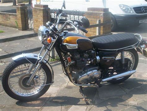 TRIUMPH Trident T150 750 (1968, 1969, 1970, 1971, 1972, 1973, 1974 ...