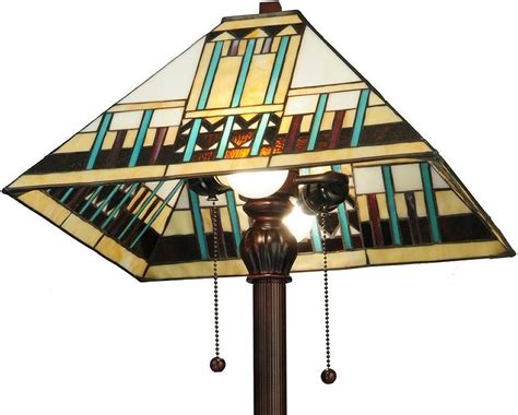 Why we love Tiffany Lamps, stained glass lamps and tiffany style lighting