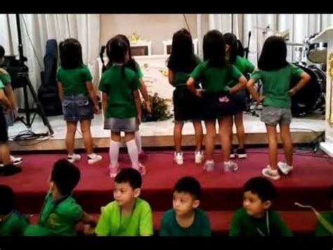 Bahay kubo dance - YouTube