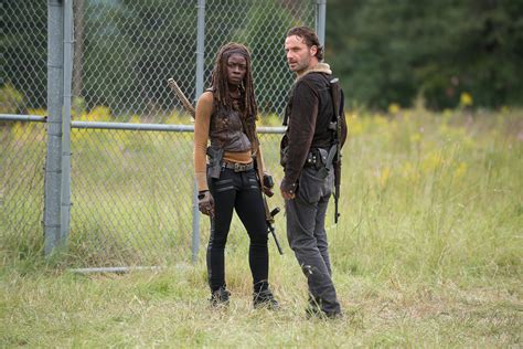 Get Secrets of 'The Walking Dead' Season 6 Finale