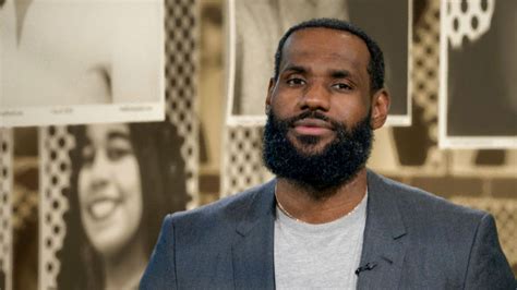 LeBron James forms voting rights group to inspire black voters