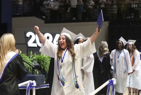 Deltona High School graduation photos live from the Ocean Center