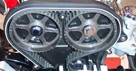 Tips for identifying timing belt, tensioner and idler failure – UnderhoodService