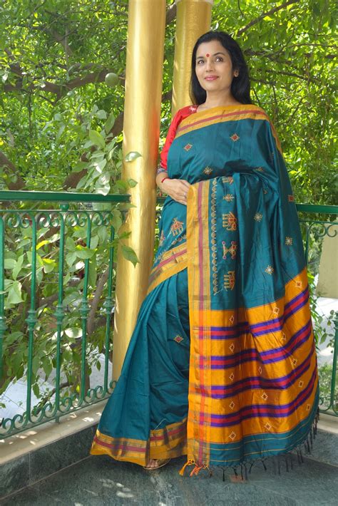 Sohum Sutras: Kasuti embroidered Ilkal sarees