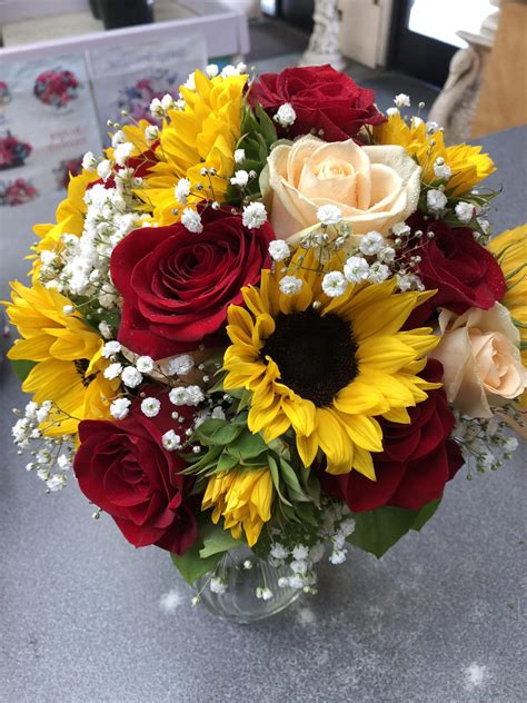 Daisy’s wedding bouquet... Red roses, Sunflowers and gypsum | Red ...