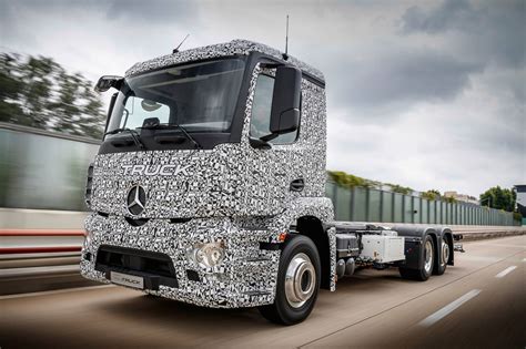 Mercedes-Benz reveals fully electric Urban eTruck – PerformanceDrive