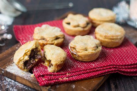 easy mince pie recipe with ready made pastry