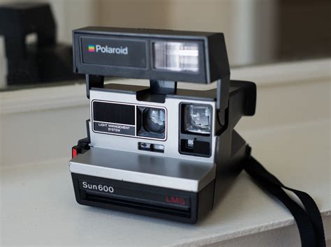 Polaroid Sun 600 Camera Review