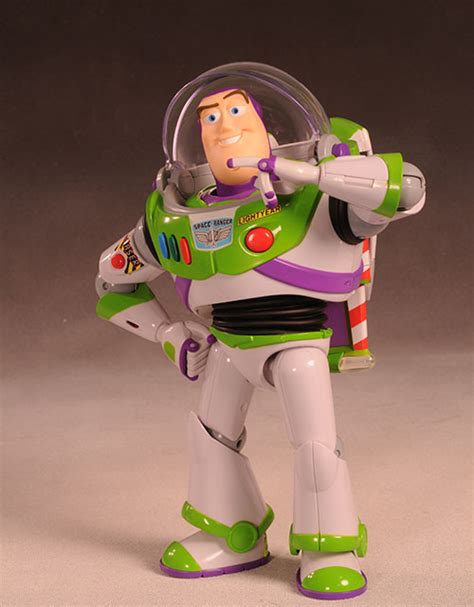 Toy Story Buzz Lightyear Signature collection - ayanawebzine.com