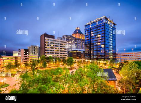 Greensboro, North Carolina, USA downtown city skyline Stock Photo - Alamy