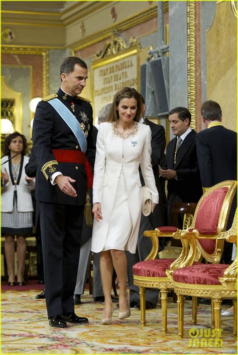 King Felipe VI & Queen Letizia of Spain's Coronation Photos!: Photo ...