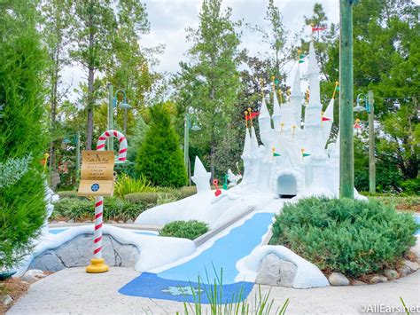 NEWS: Winter Summerland Miniature Golf is OPEN Once Again in Disney World! - AllEars.Net