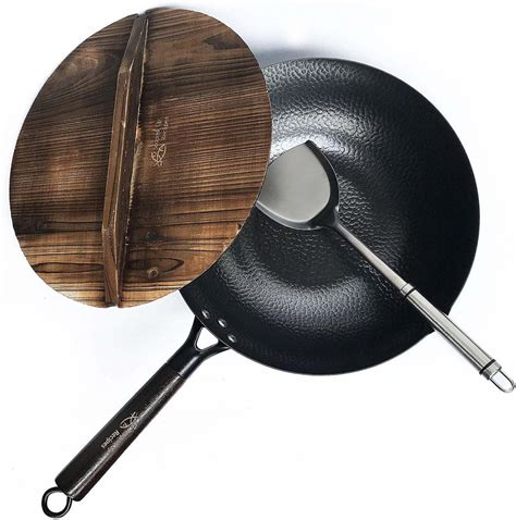 The 3 Best Carbon Steel Woks for the Home Kitchen - Delishably