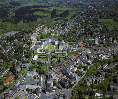 Luftaufnahme Bergisch-Gladbach - Schloss Bensberg in Bergisch-Gladbach