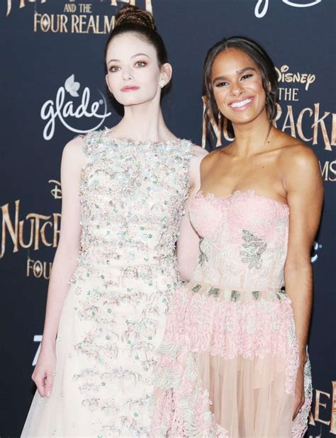 Mackenzie Foy: The Nutcracker And The Four Realms Premiere -16 | GotCeleb