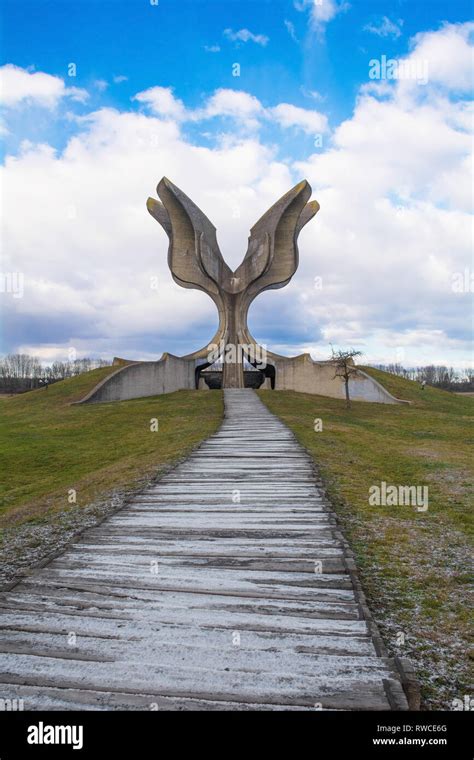 Jasenovac concentration camp hi-res stock photography and images - Alamy