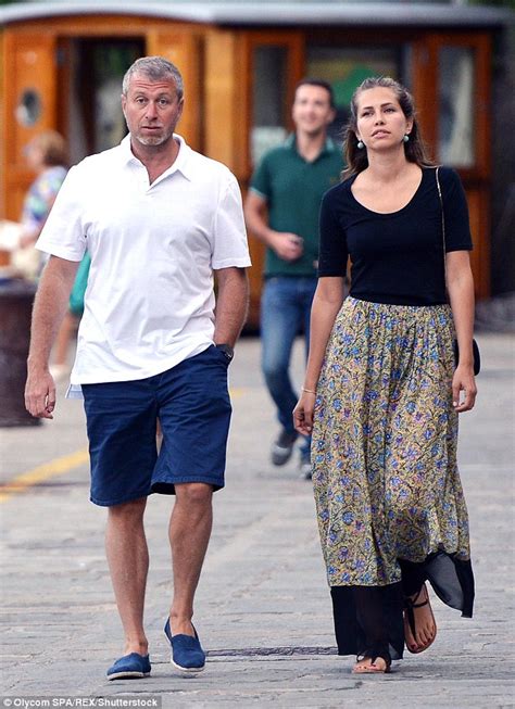 Roman Abramovich And Wife, Dasha Zhukova, Separate After 10 Years ...