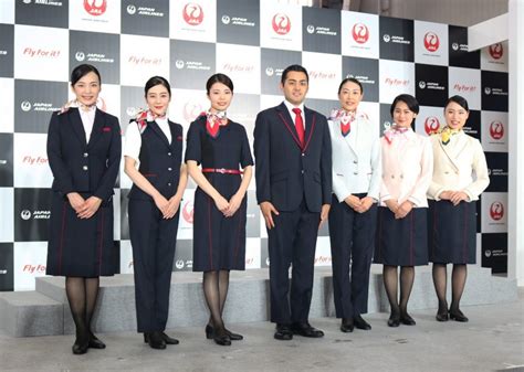 Japan Airlines Has Unveiled a Very Questionable New Uniform... But Women Will Finally Be Allowed ...