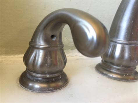 plumbing - Fixing Old Leaky Faucet - Handles won't budge - Home Improvement Stack Exchange