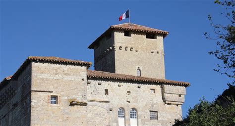 €890k Gers, FRANCE. 14th Century Gascony Castle For Sale - Castleist