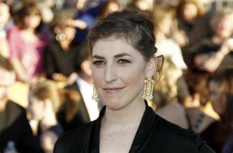 Foodista | Mayim Bialik Announces Vegan Cookbook