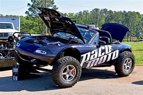 Whoah, now that's a 4x4 Miata! #Miata | Mazda roadster, Miata, Mazda mx5 miata