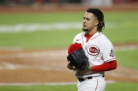 Reds rumors: Luis Castillo's name emerges in trade talks