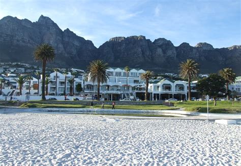 Camps Bay beach closed due to sewage pump failure - Smile 90.4FM