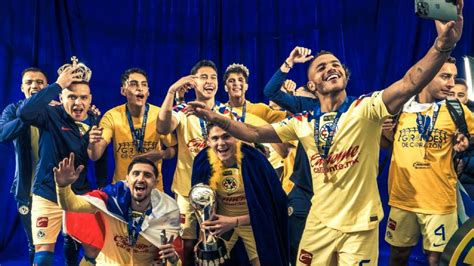 ¡LA LOCURA! Así fueron los FESTEJOS del Club América tras ser CAMPEÓN ...