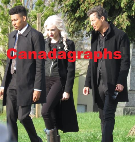 Category: The Flash Season 3 - CANADAGRAPHS