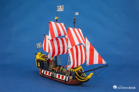 LEGO Ideas 21322 Pirates of Barracuda Bay - Review - hPmIe-81 - The Brothers Brick | The ...