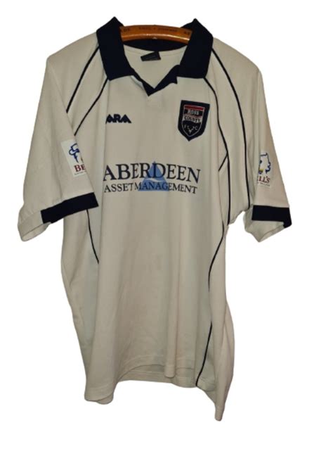 Ross County 2001-02 Away Kit