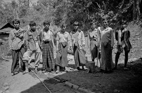 landmine victims/survivors - a photo on Flickriver