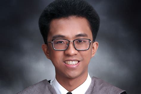 Pascua leads 77 new Thomasian chemical engineers - University of Santo ...