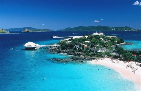 Things To See and Places to Go In St. Thomas, U.S. Virgin Islands | Ocean, Saints and Park