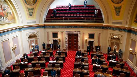 Minnesota Legislature passes $330 million COVID-19 aid bill