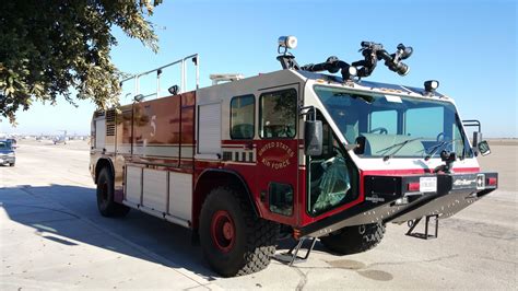 Air Force Fire Truck (Xpost from r/ pics) : Firefighting