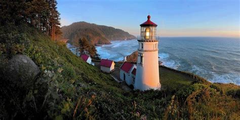 Oregon Coast Lighthouses Tour: Map and Itinerary for a Road Trip