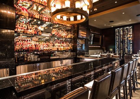 Top-Rated Mastro’s Steakhouse Arrives in Houston to Wide Acclaim - Story Studio