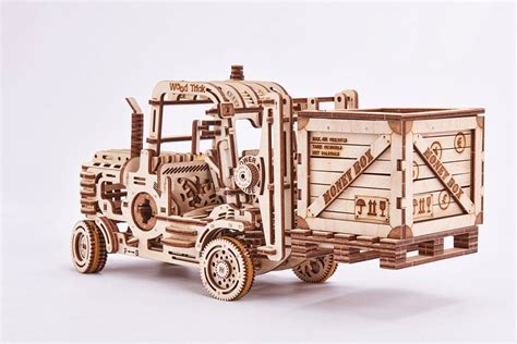 Wood Trick Are Awesome Wooden Mechanical Construction Sets