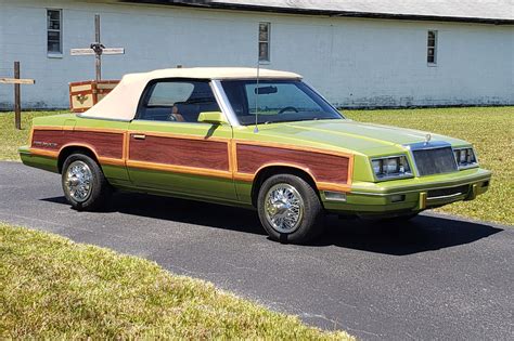 1983 CHRYSLER LEBARON CUSTOM CONVERTIBLE