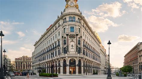 Luxury Hotel Madrid | City Centre | Four Seasons Hotel Madrid